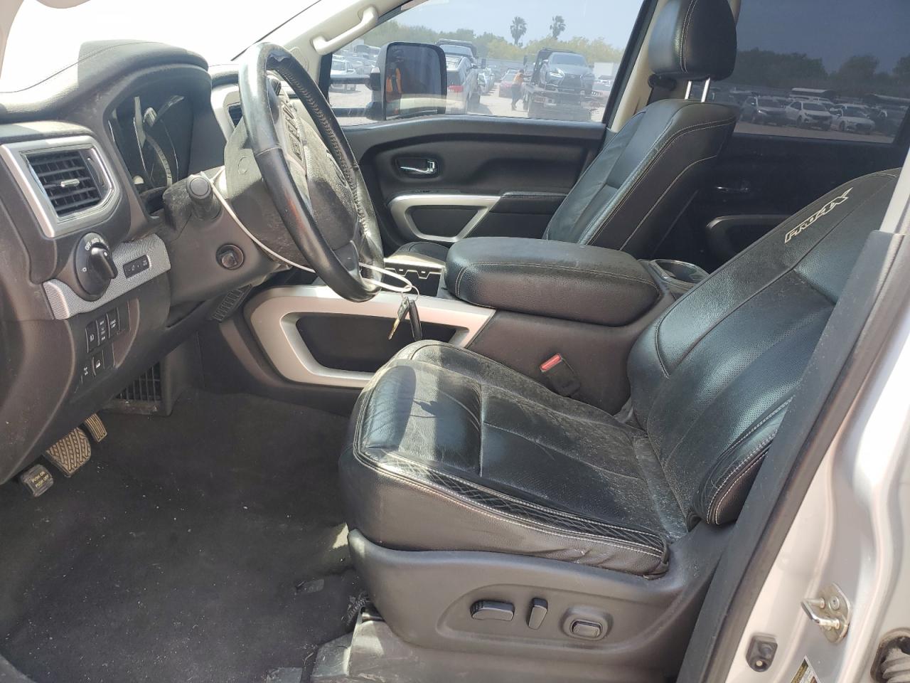 1N6BA1F46GN508246 NISSAN TITAN 2016