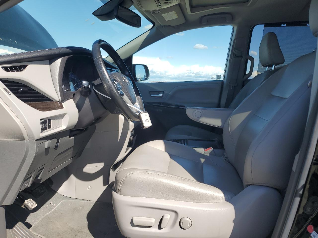 5TDDZ3DC7KS221687 TOYOTA All Models 2019