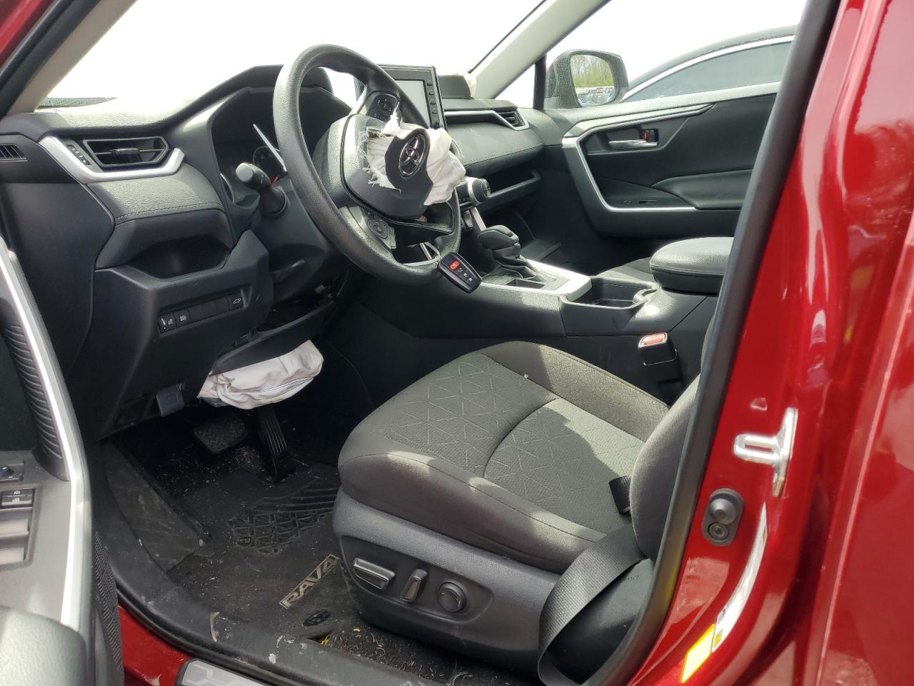 2t3w1rfv0mw175011 2T3W1RFV0MW175011 2021 Toyota Rav4 Xle