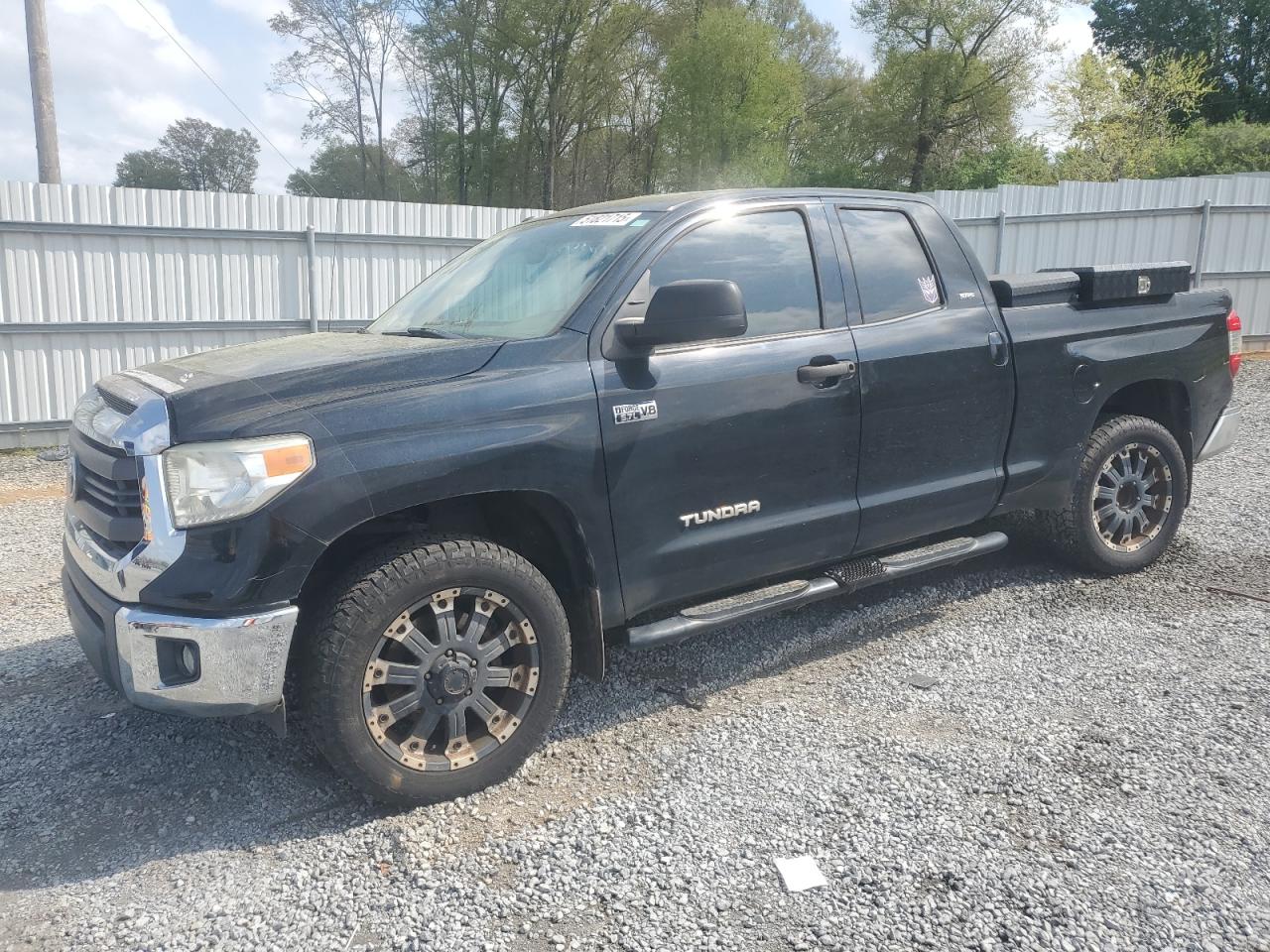 2014 Toyota Tundra Double Cab Sr for Sale in Gastonia, NC - Rear End