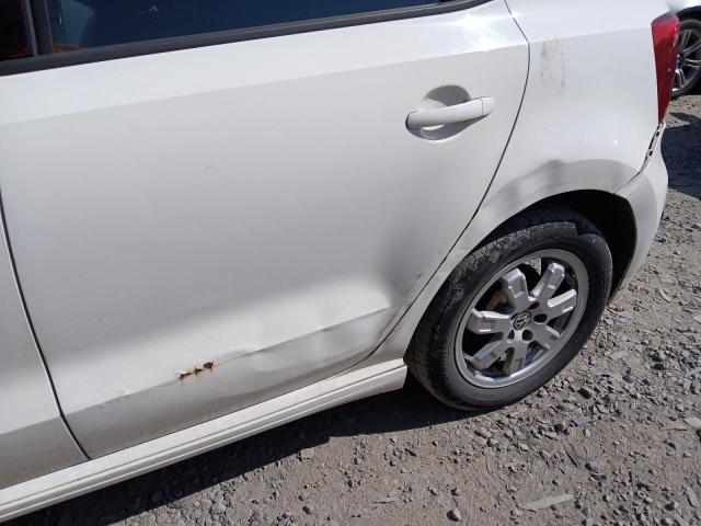 2013 VOLKSWAGEN POLO BLUEM