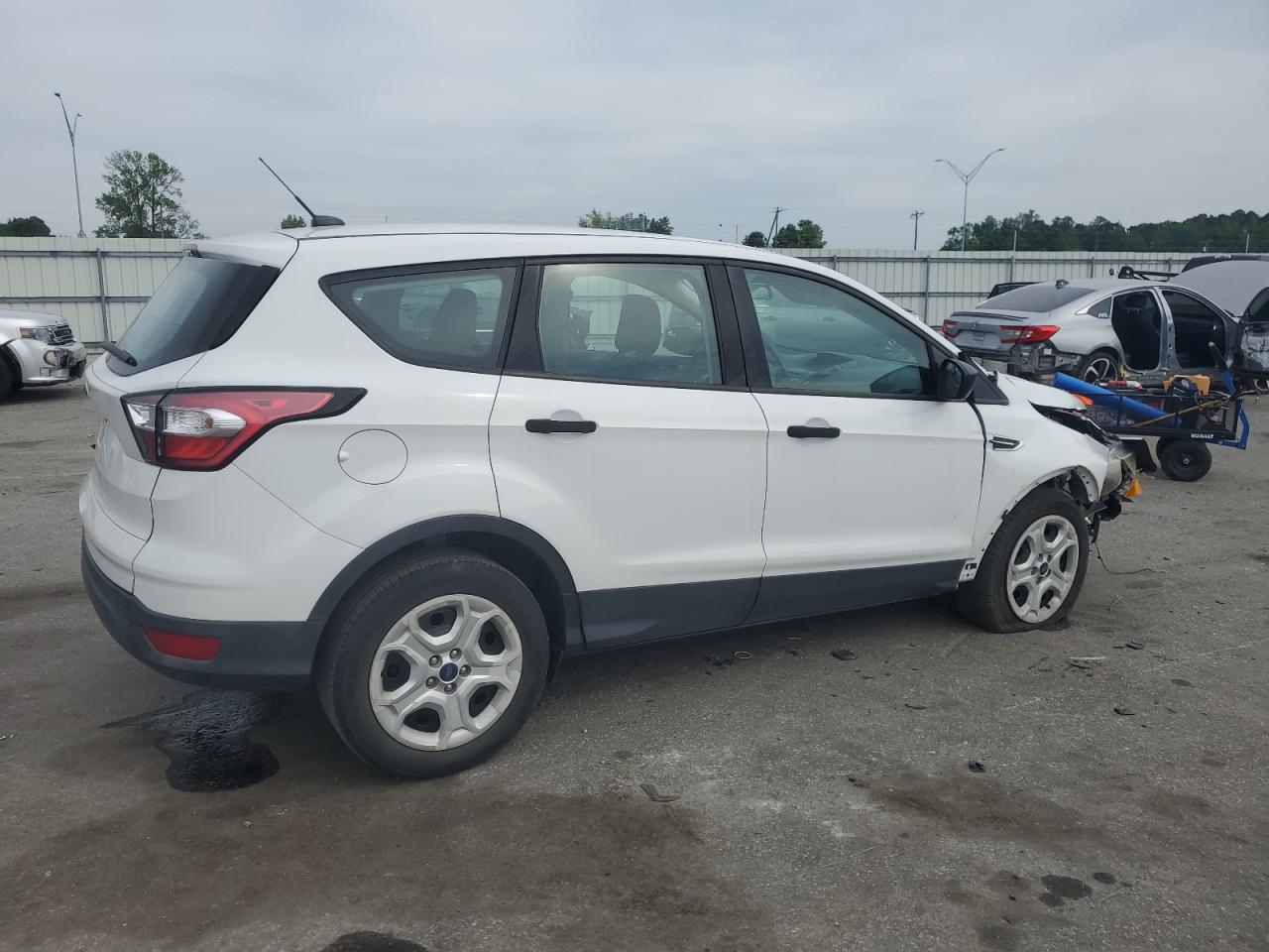 1FMCU0F73JUA58597 FORD ESCAPE 2018