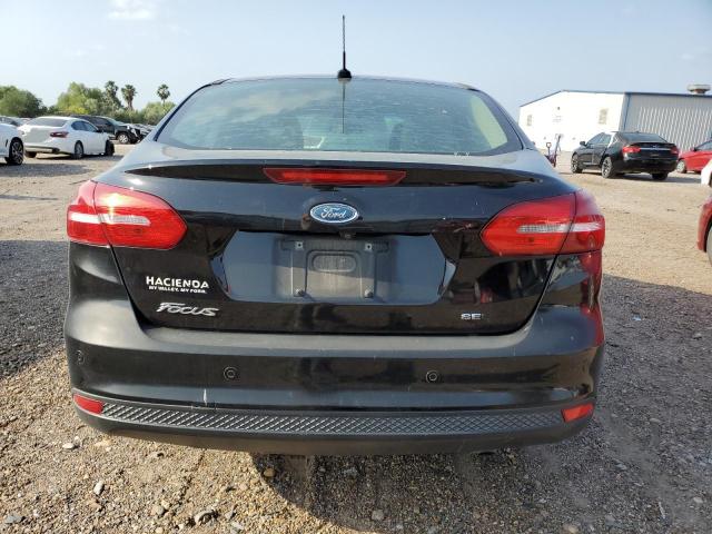  FORD FOCUS 2017 Czarny