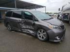 2017 Toyota Sienna Se იყიდება Sacramento-ში, CA - Side
