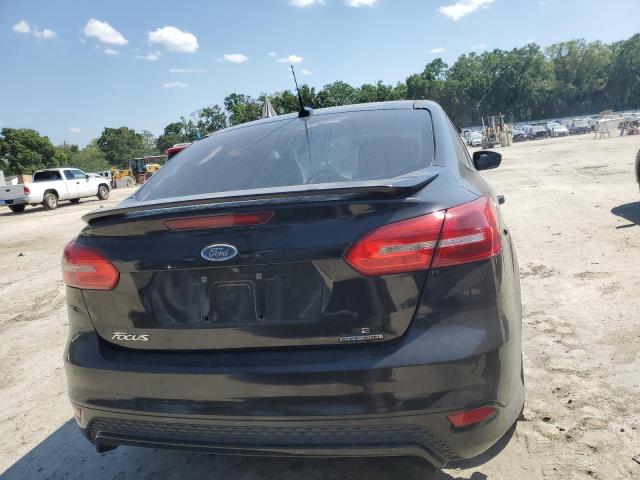 Sedans FORD FOCUS 2015 Czarny