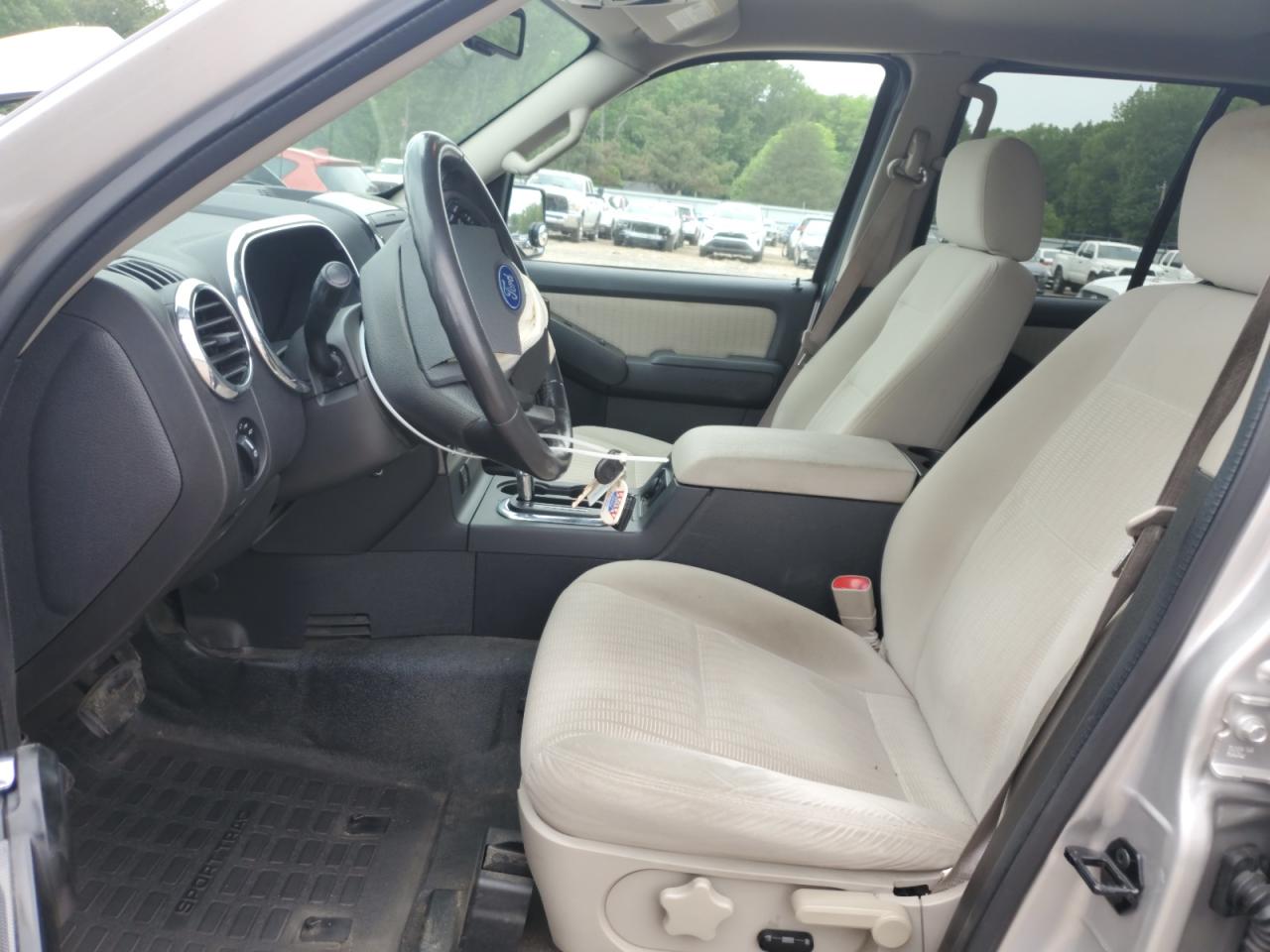 2008 Ford Explorer Sport Trac Xlt VIN: 1FMEU31E48UB33673 Lot: 54221075