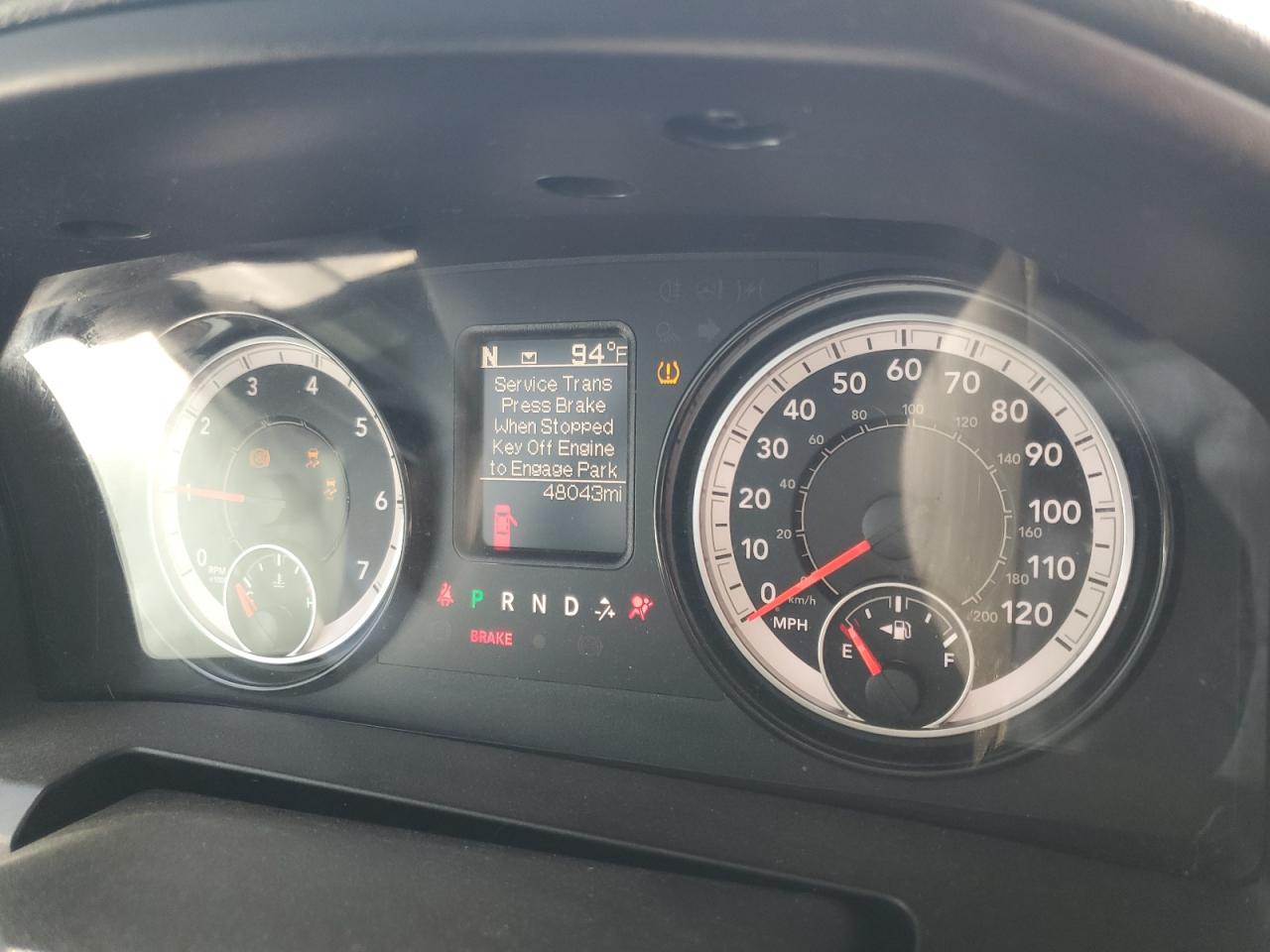 3C6JR6ET1KG674874 2019 Ram 1500 Classic Slt