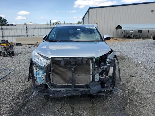  TOYOTA HIGHLANDER 2019 Srebrny
