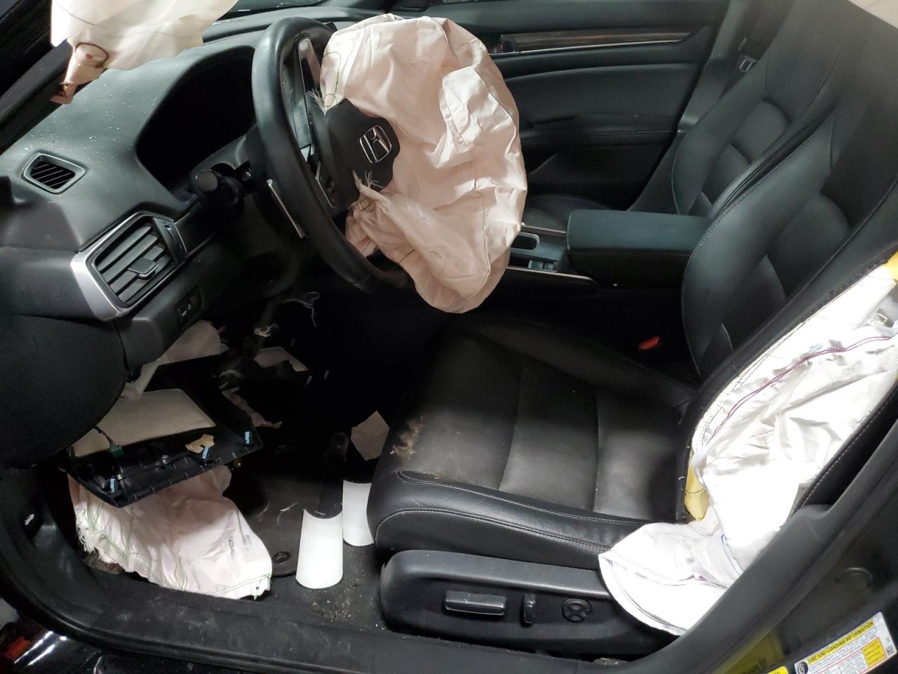 1HGCV1F31KA126212 HONDA ACCORD 2019
