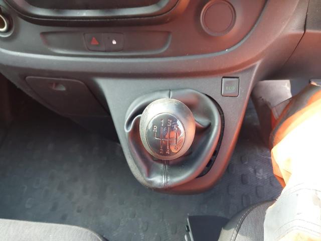2018 VAUXHALL VIVARO 290