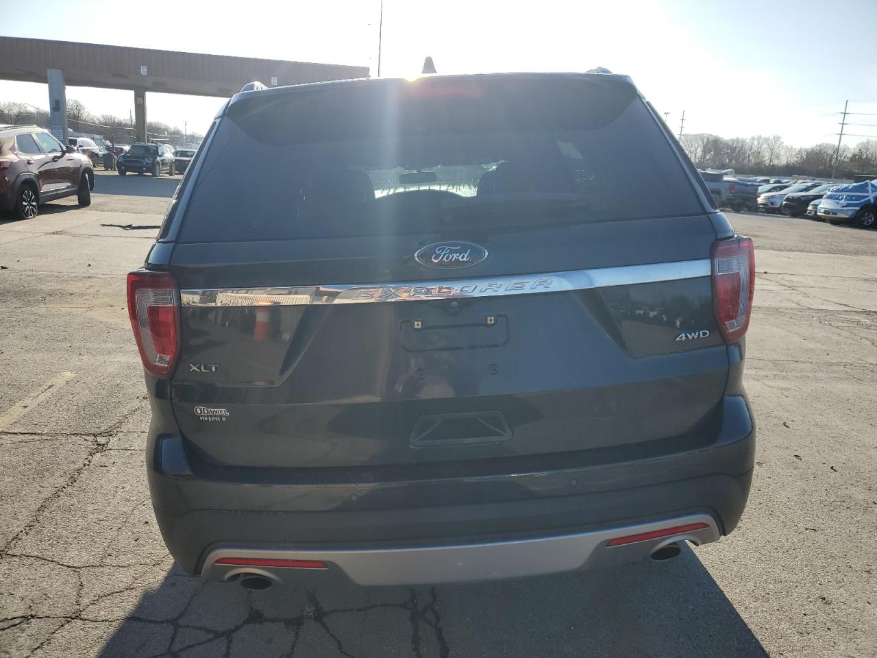 1FM5K8D81HGC65300 FORD EXPLORER 2017