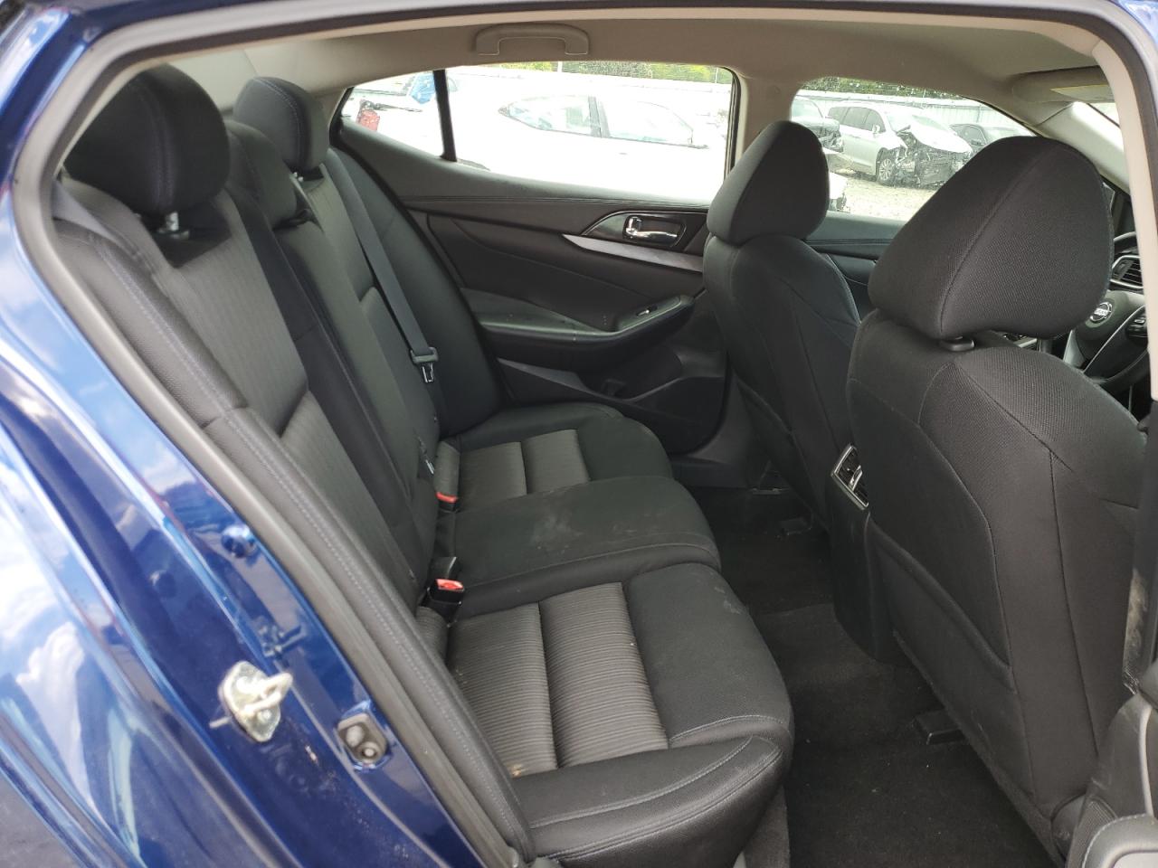 1N4AA6AP9JC390084 NISSAN MAXIMA 2018