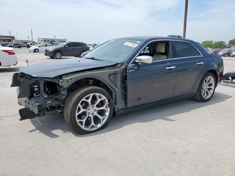 2017 Chrysler 300C Platinum