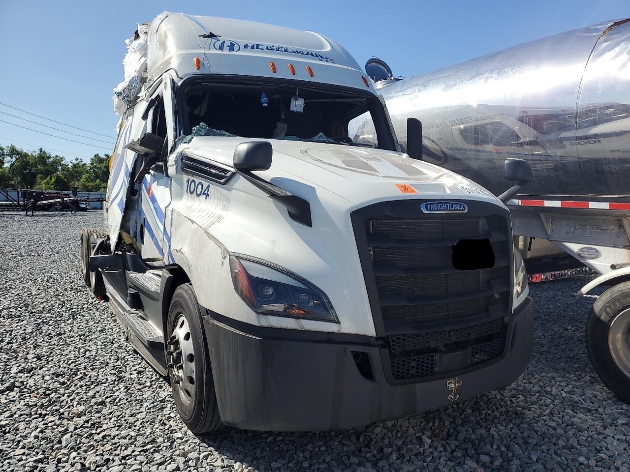 Apopka, FL에서 판매 중인 2021 Freightliner Cascadia 126 Semi Truck - All Over