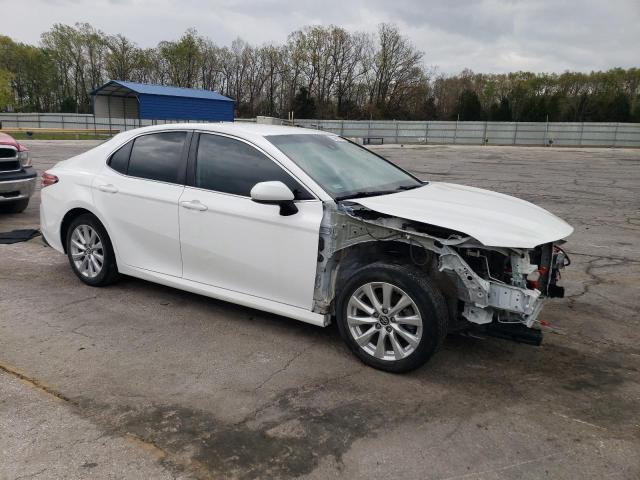  TOYOTA CAMRY 2019 Biały