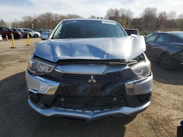  MITSUBISHI OUTLANDER 2017 Сріблястий