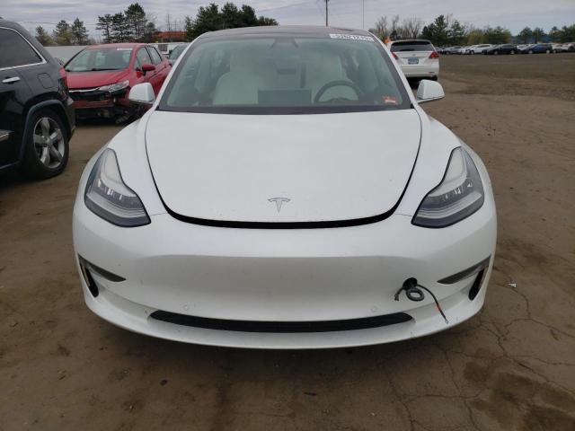  TESLA MODEL 3 2018 Белый