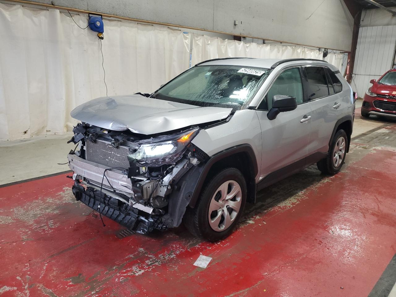 2020 Toyota Rav4 Le იყიდება Angola-ში, NY - Front End