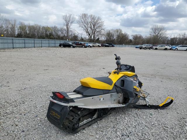 2008 SKIDOO SNOWBMOBIL
