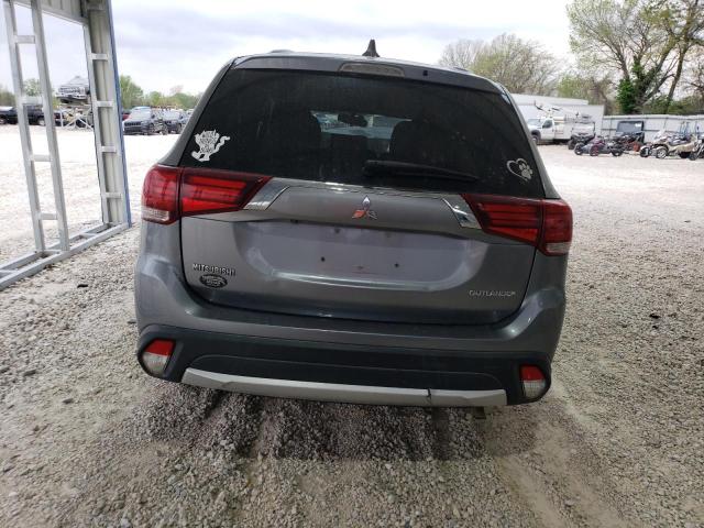 Parquets MITSUBISHI OUTLANDER 2017 Szary