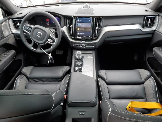  VOLVO XC60 POLES 2024 Серый