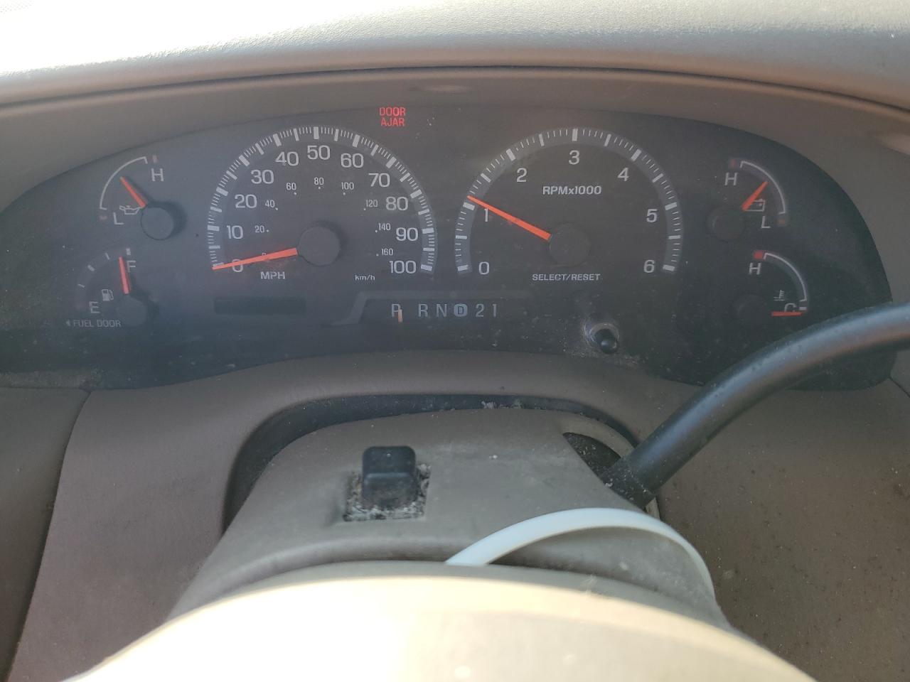 2000 Ford Expedition Eddie Bauer VIN: 1FMPU18L1YLB89819 Lot: 55263485