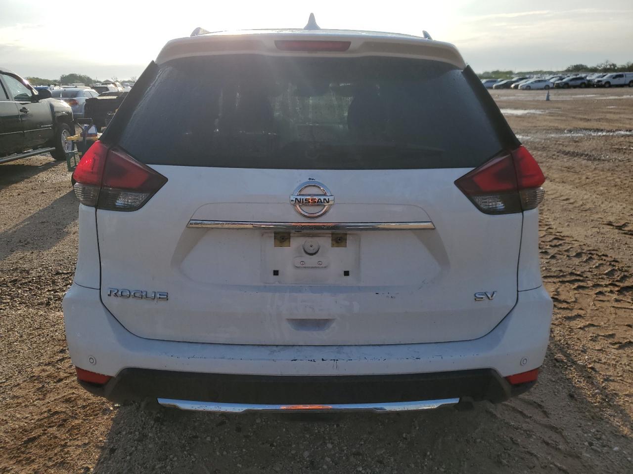KNMAT2MT7KP541679 NISSAN ROGUE 2019