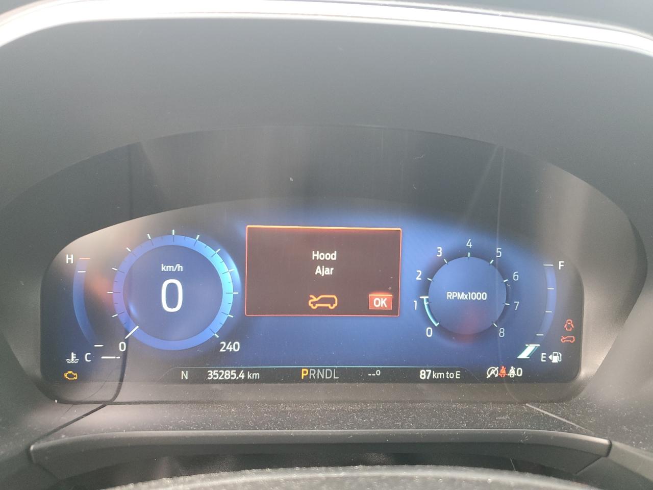1FMCU9J94NUB02822 FORD ESCAPE 2022