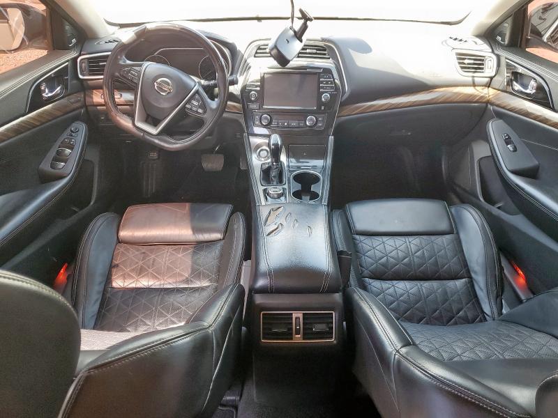 Sedans NISSAN MAXIMA 2017 Biały