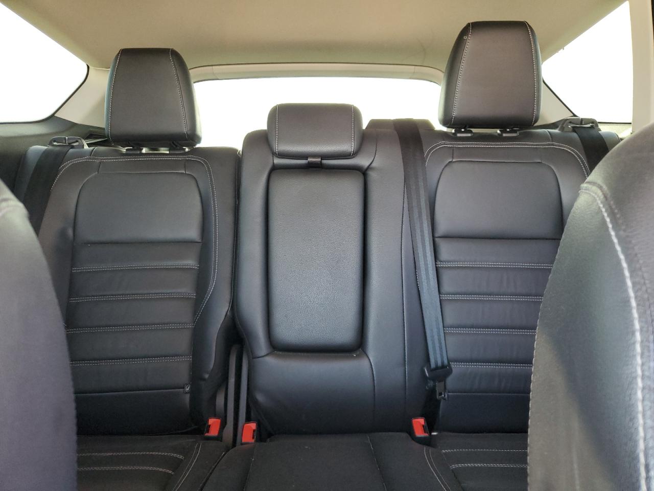 1FMCU0GD7HUD93215 FORD ESCAPE 2017