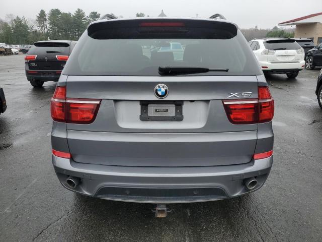 Паркетники BMW X5 2013 Серый