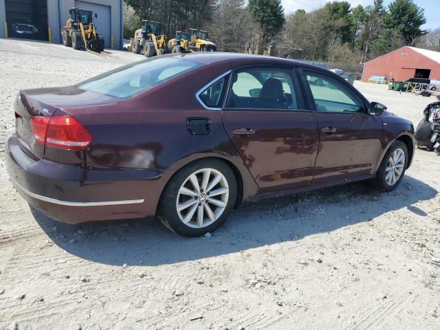  VOLKSWAGEN PASSAT 2012 Красный