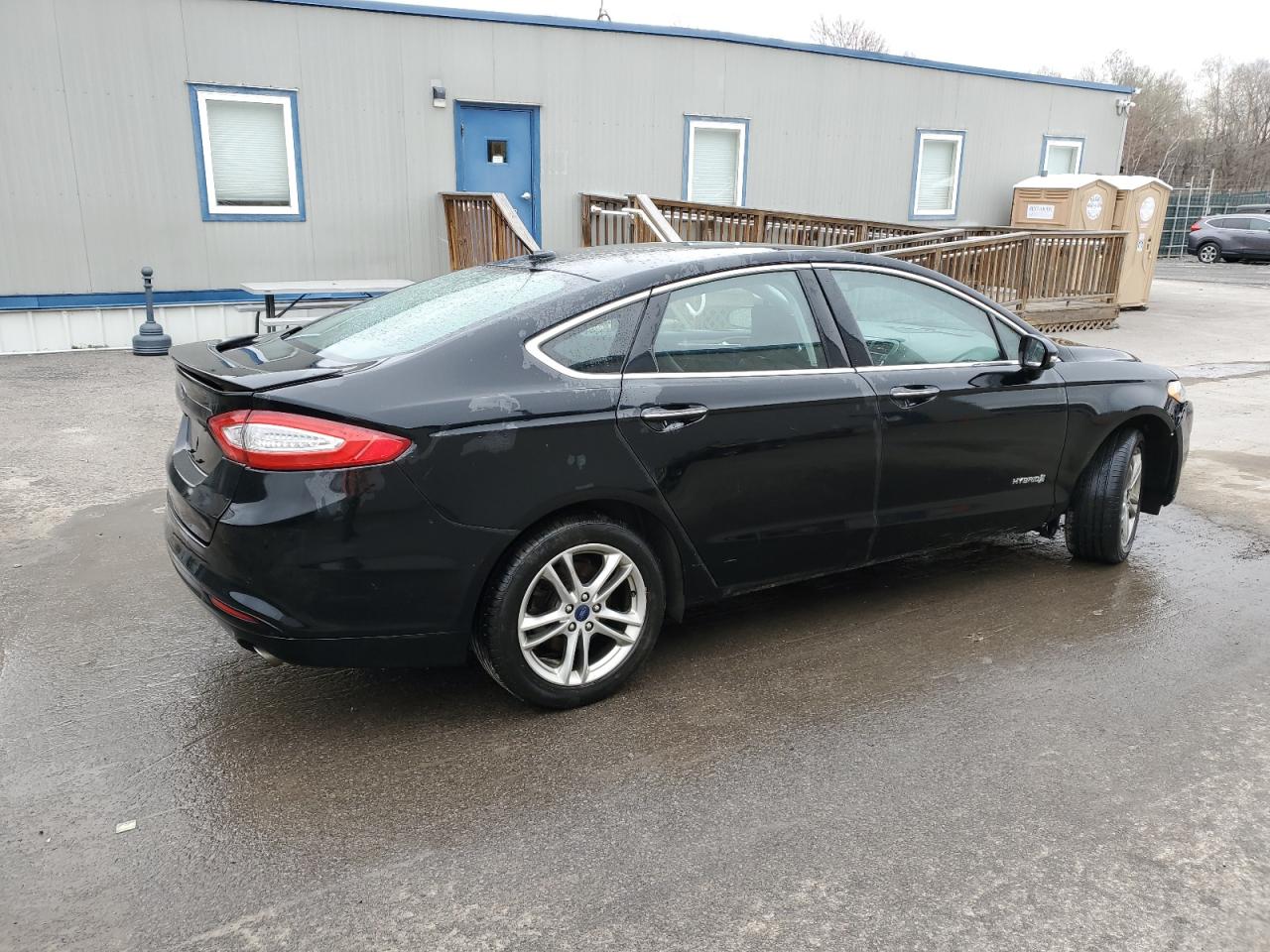 3FA6P0RU6GR324405 FORD FUSION 2016