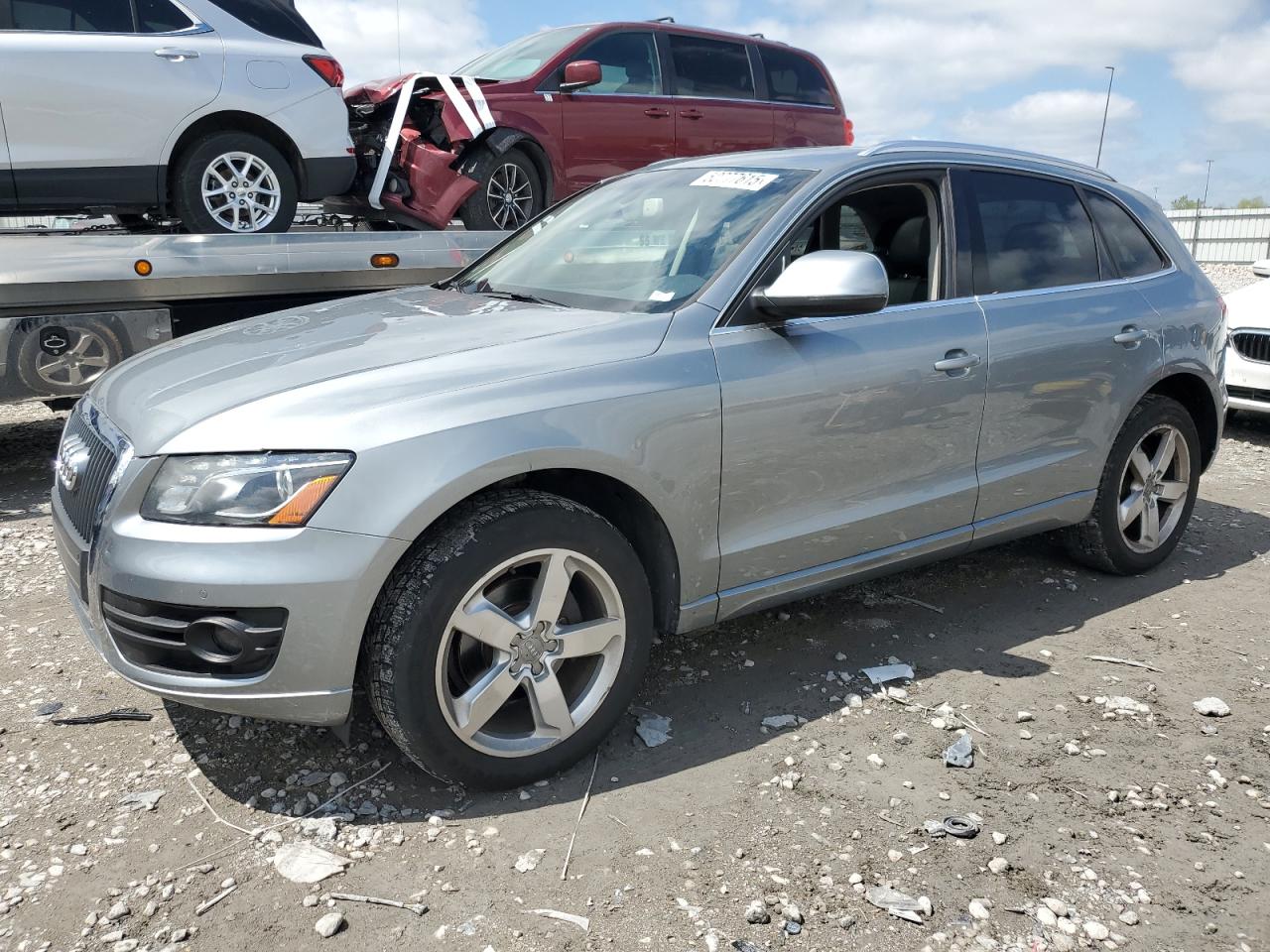 2011 Audi Q5 Premium Plus for Sale in Cahokia Heights, IL - Hail