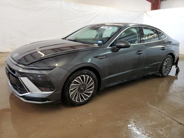 2025 Hyundai Sonata Hybrid