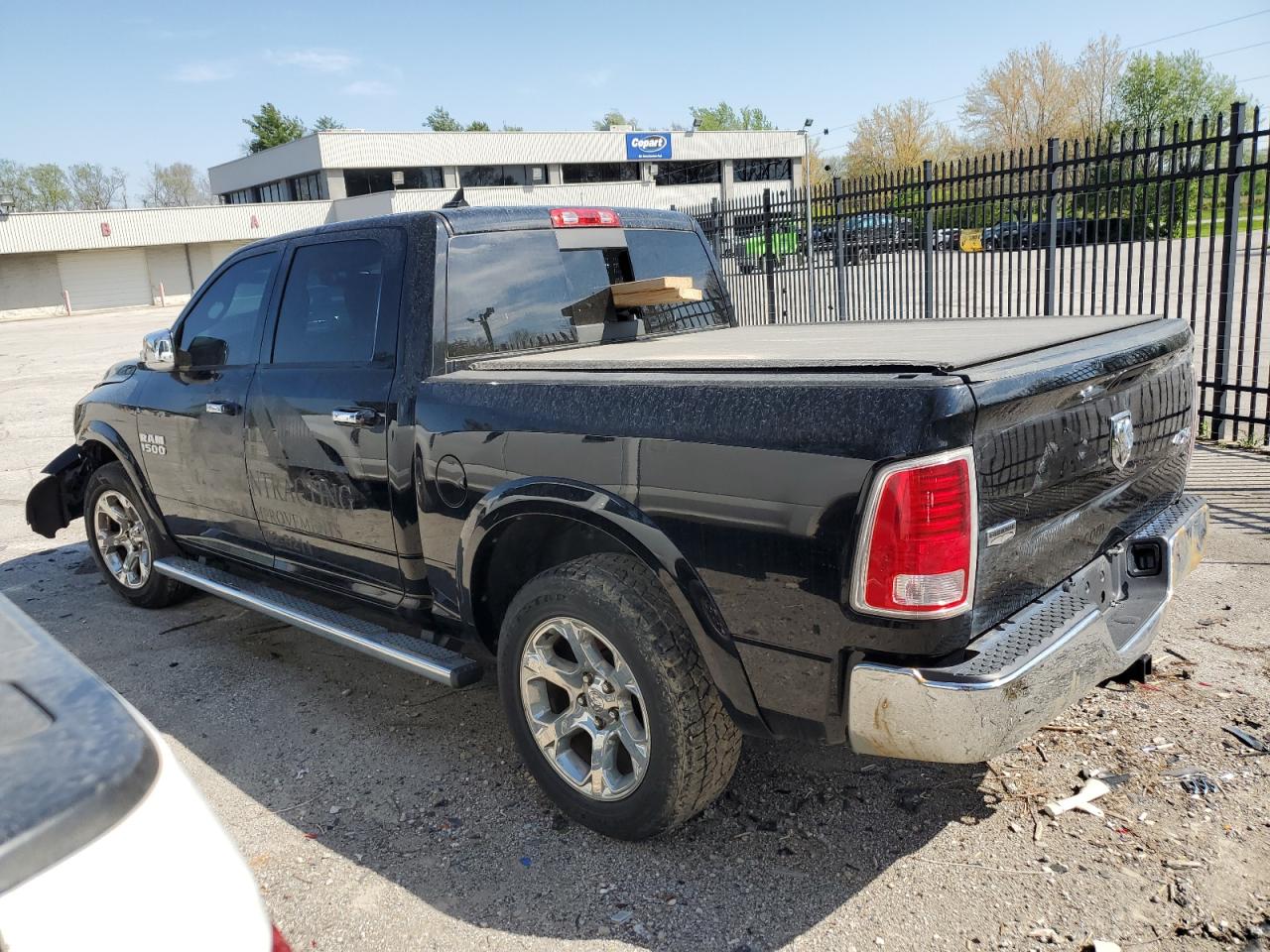2014 RAM 1500 - Image 2