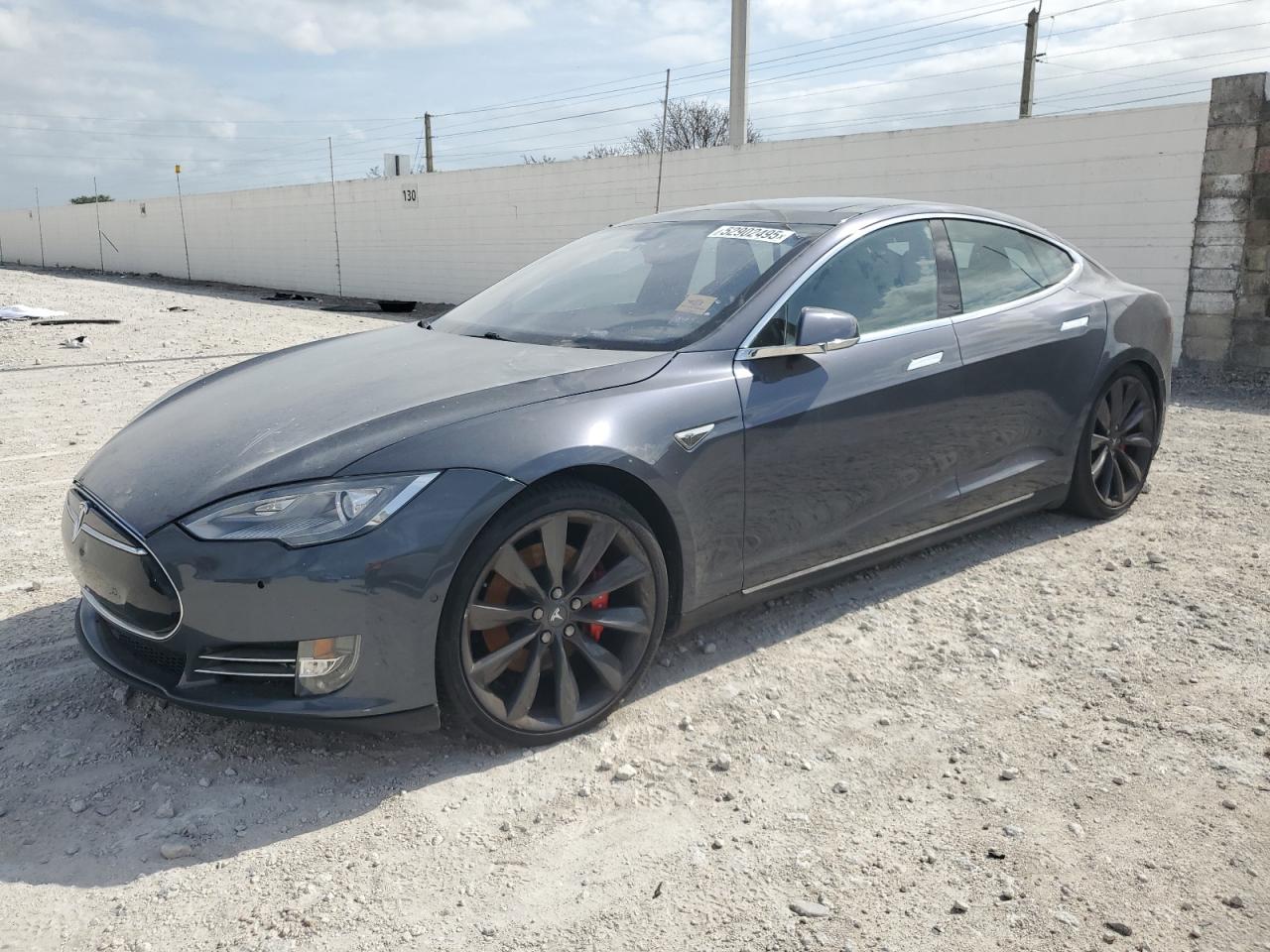 Homestead, FL에서 판매 중인 2014 Tesla Model S - Water/Flood