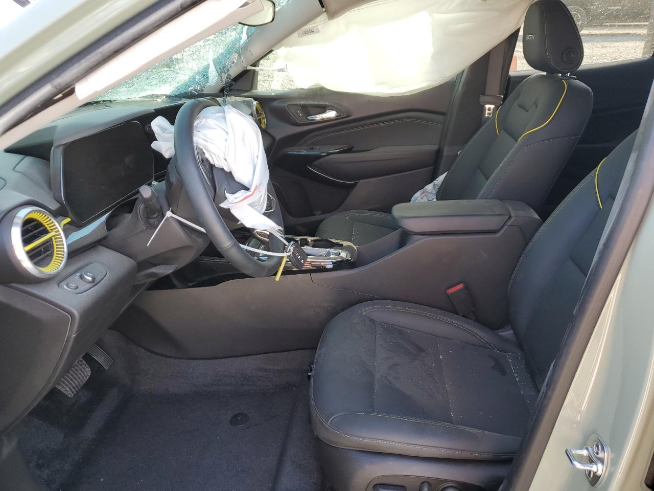 KL77LKEP2SC071450 CHEVROLET TRAX ACTIV 2025