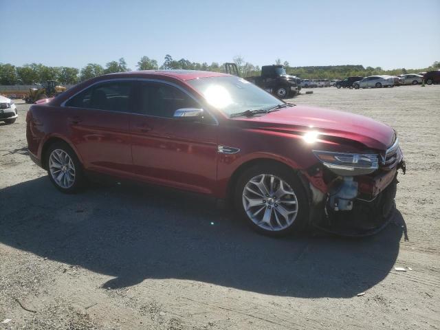 Sedans FORD TAURUS 2015 Czerwony