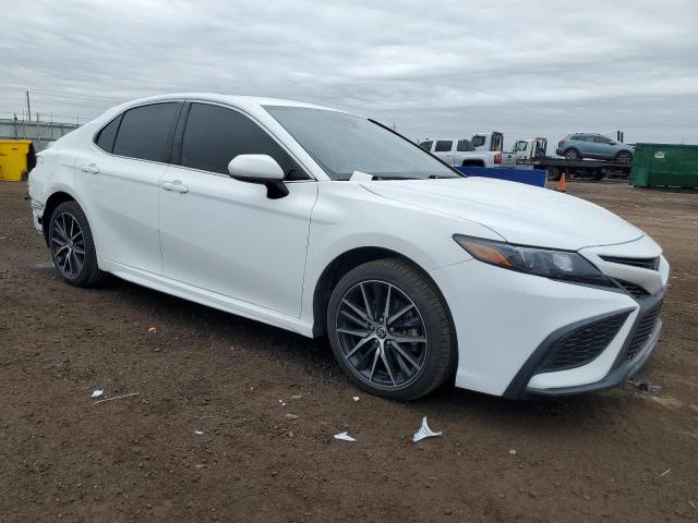  TOYOTA CAMRY 2021 Biały