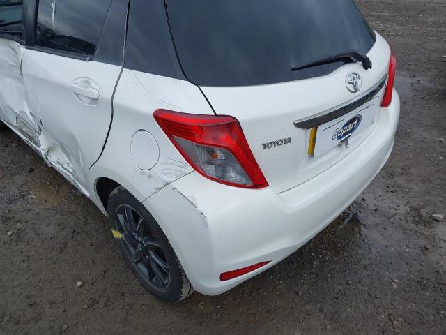 2012 TOYOTA YARIS TREN