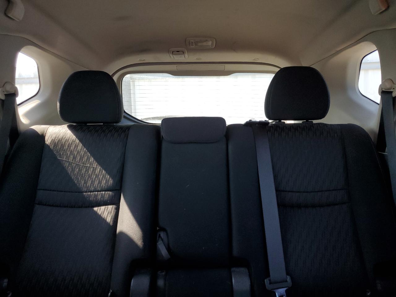 KNMAT2MTXJP514653 NISSAN ROGUE 2018