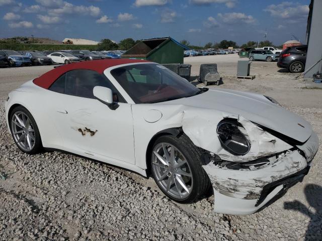  PORSCHE 911 2022 White