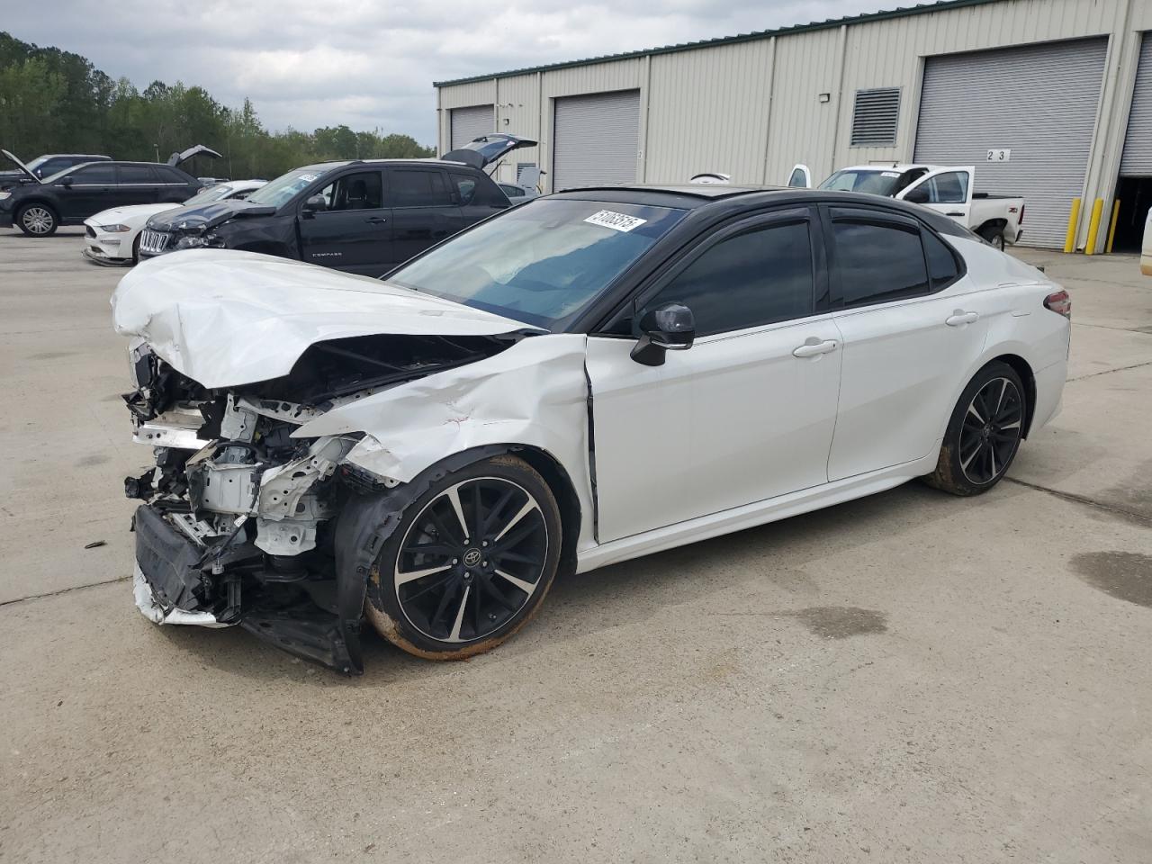 4T1B61HK6JU089730 TOYOTA CAMRY 2018