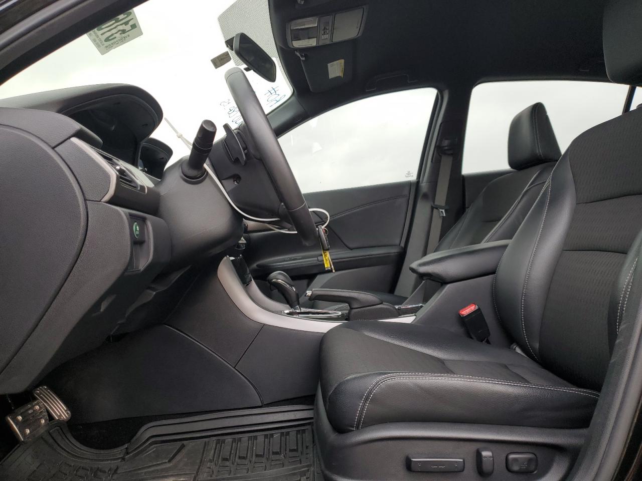 1HGCR2F56GA099656 HONDA ACCORD 2016