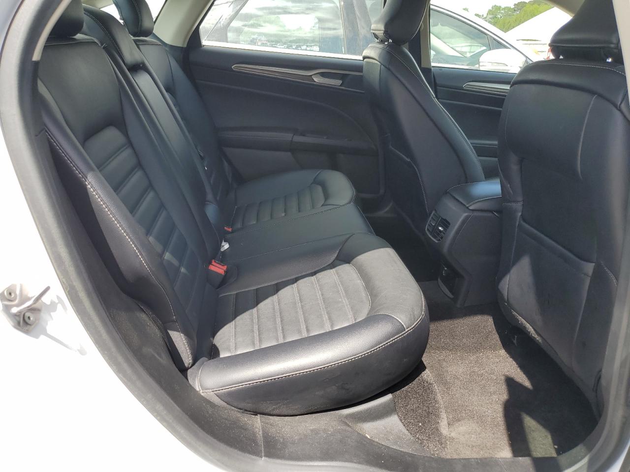 2018 Ford Fusion Se Hybrid VIN: 3FA6P0LU2JR278720 Lot: 54024655