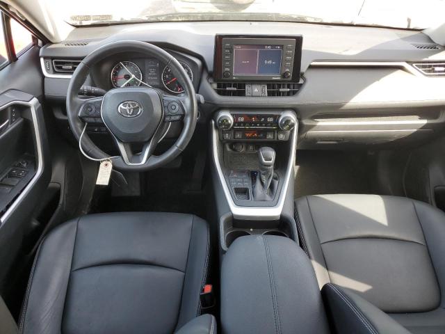  TOYOTA RAV4 2021 Srebrny