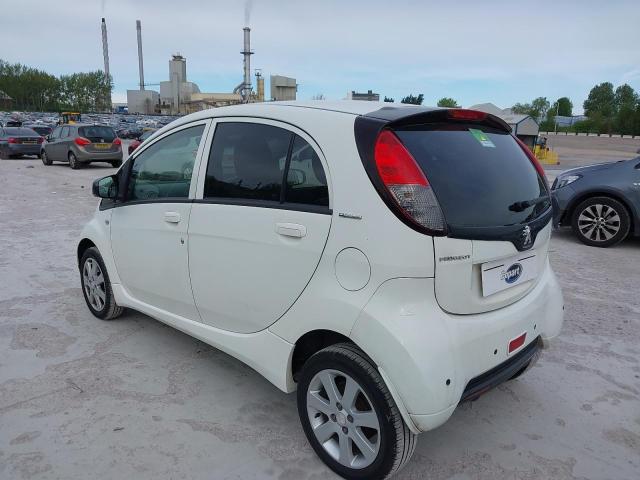 2015 PEUGEOT ION