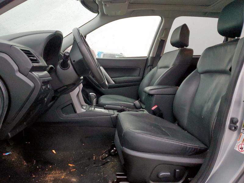  SUBARU FORESTER 2015 Srebrny