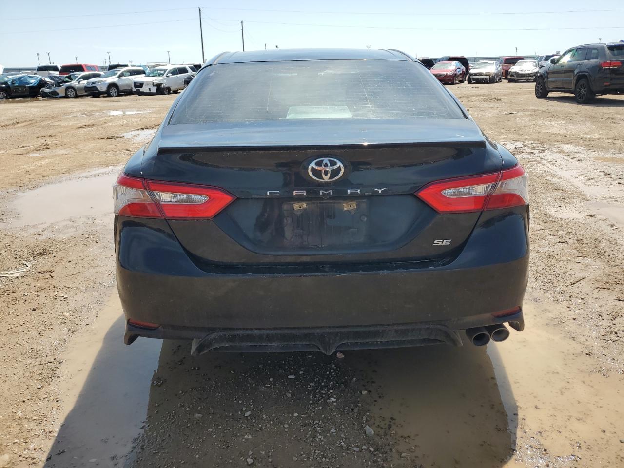 2018 Toyota Camry L VIN: 4T1B11HK5JU667895 Lot: 52179325